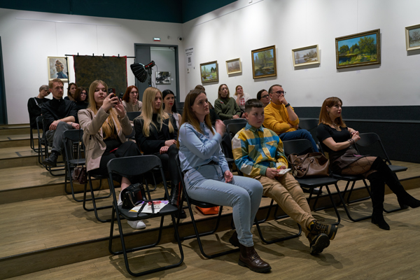 В Арт фабрике 17.05.25 в рамках ночи музеев прошла презентация книги 